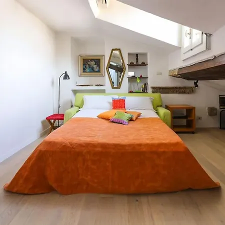 Apartment Nido Di Charme In Centro Milan